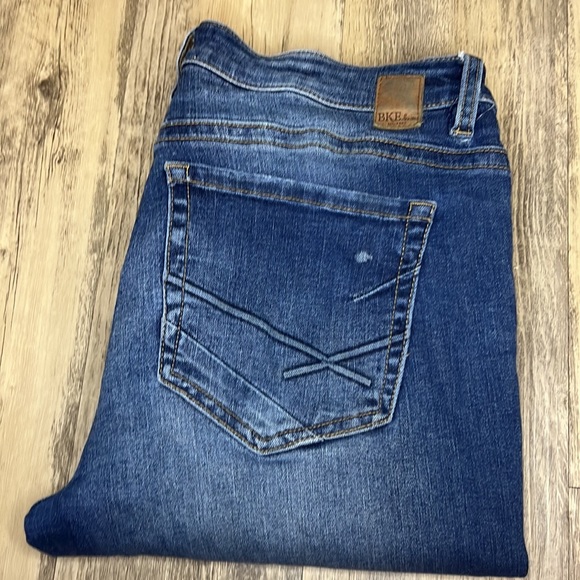 Buckle Jeans Buckle Bke Payton Fit Jeans Size 3r Poshmark